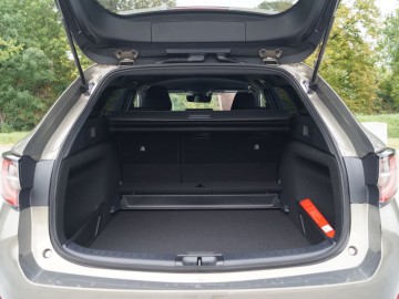 Suzuki Swace Hybrid 1,8 Elegance 2WD E-CVT 122 KM &ndash; Niczym Corolla&nbsp;